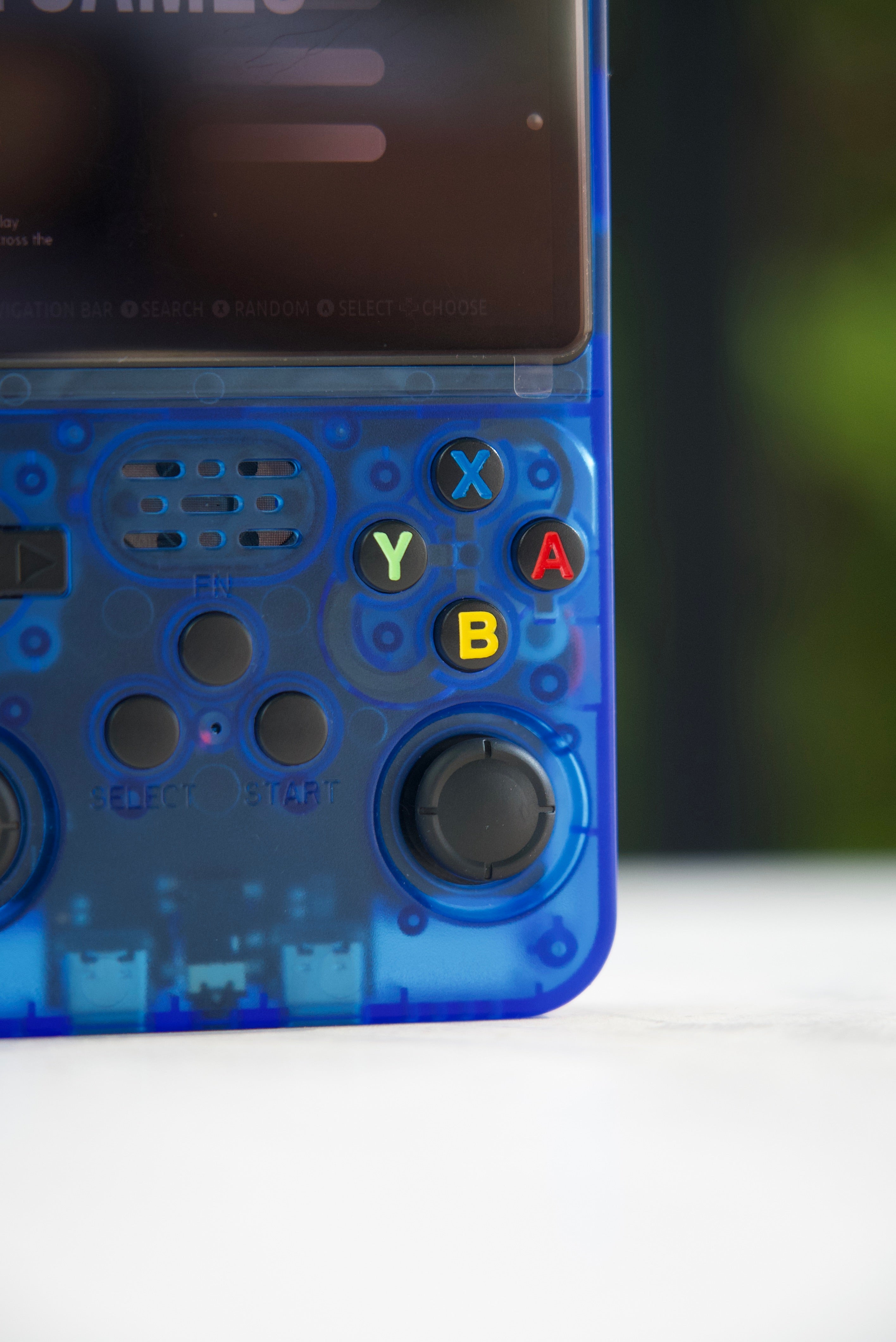 PixelPocket™ Retro Gaming Console - 21,000+ Games | 8h Battery