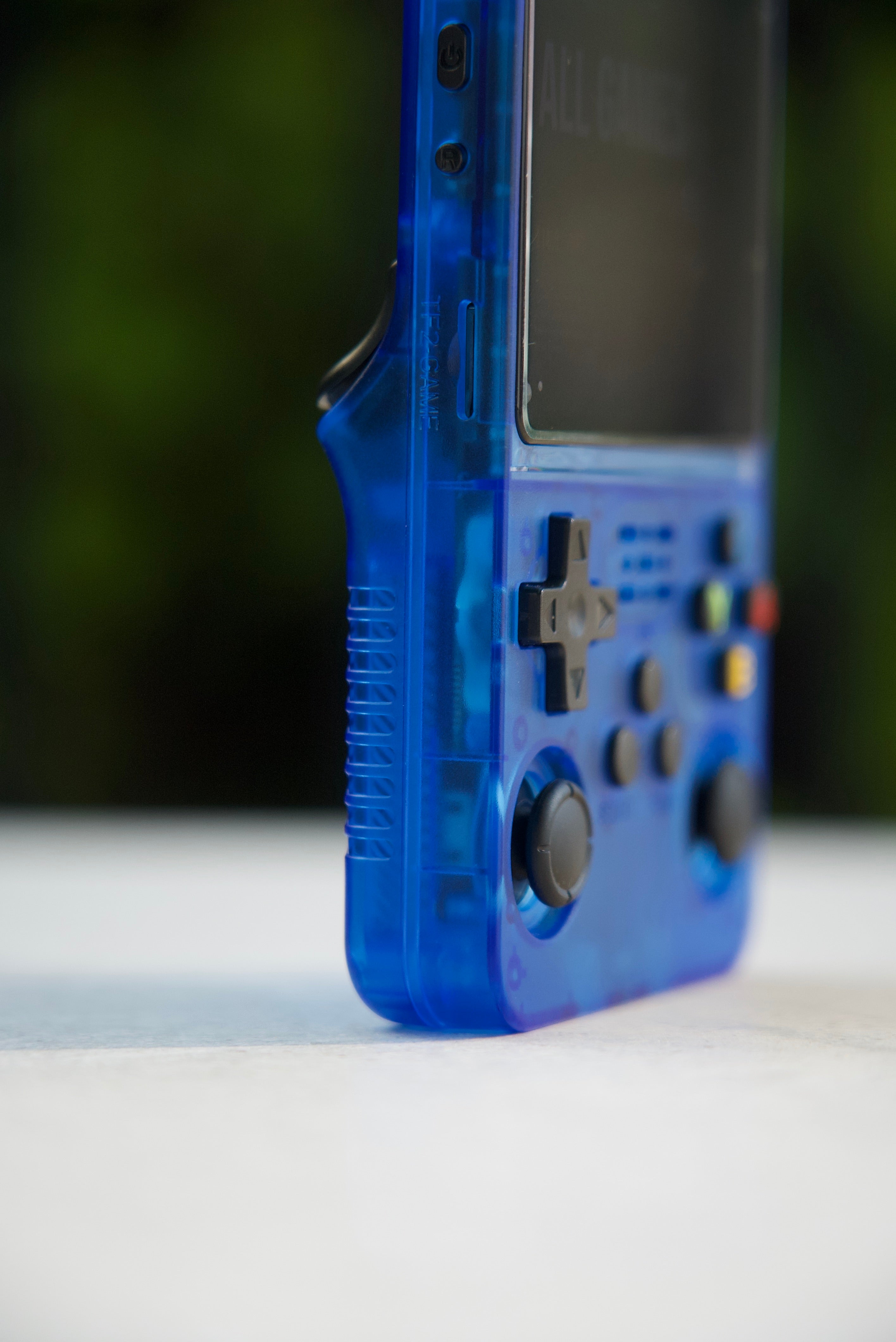 PixelPocket™ Retro Gaming Console - 21,000+ Games | 8h Battery