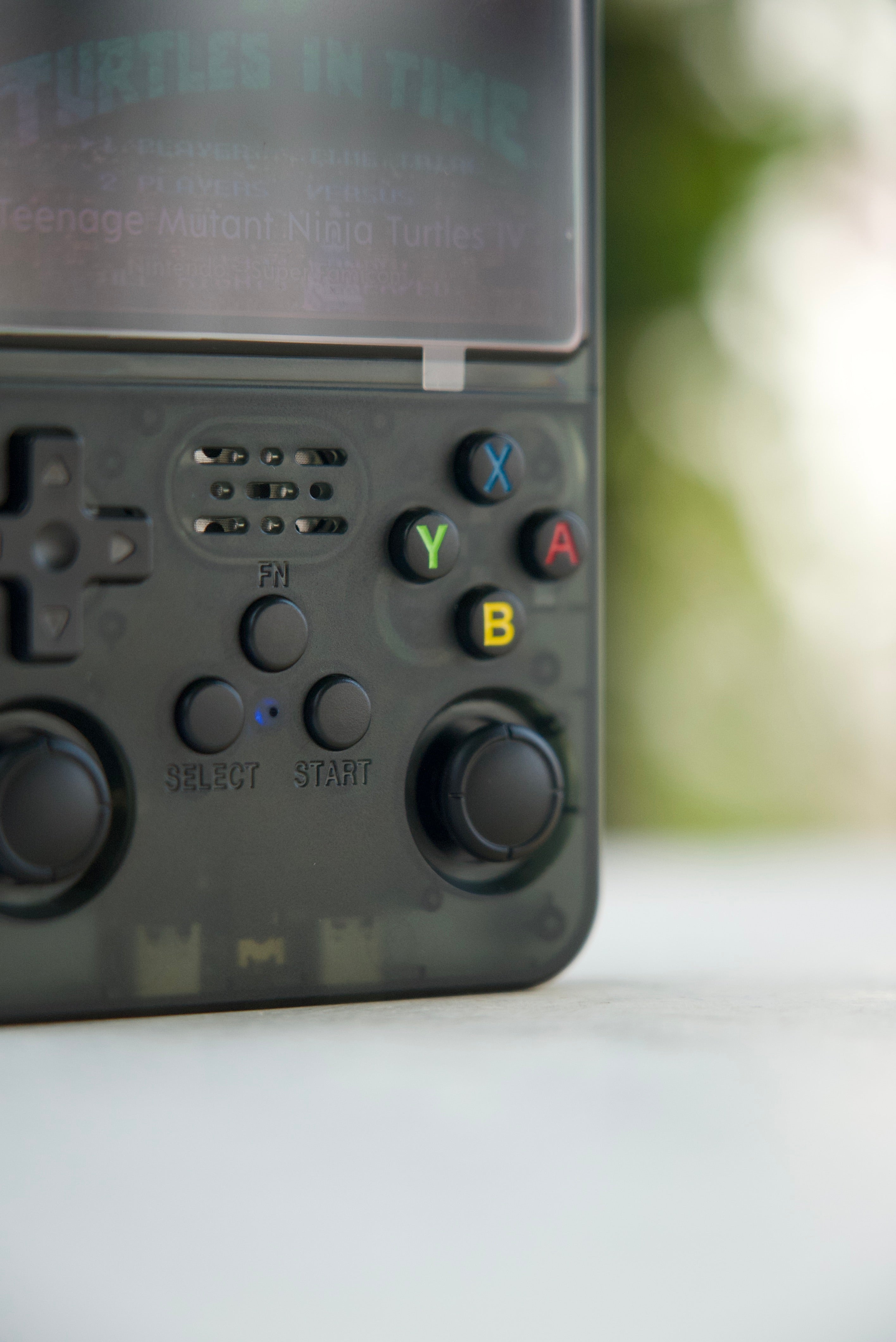 PixelPocket™ Retro Gaming Console - 21,000+ Games | 8h Battery